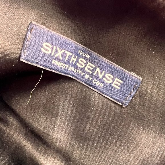 📌Sixthsense Sexy Corsage Top Black with White Polka Dots & Zipper on the Side - Picture 13 of 15